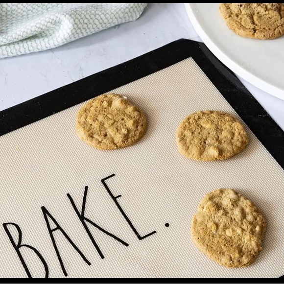 Rae Dunn Everyday Collection 3 Piece Baking Set Brand New in the Box - Picture 4 of 5